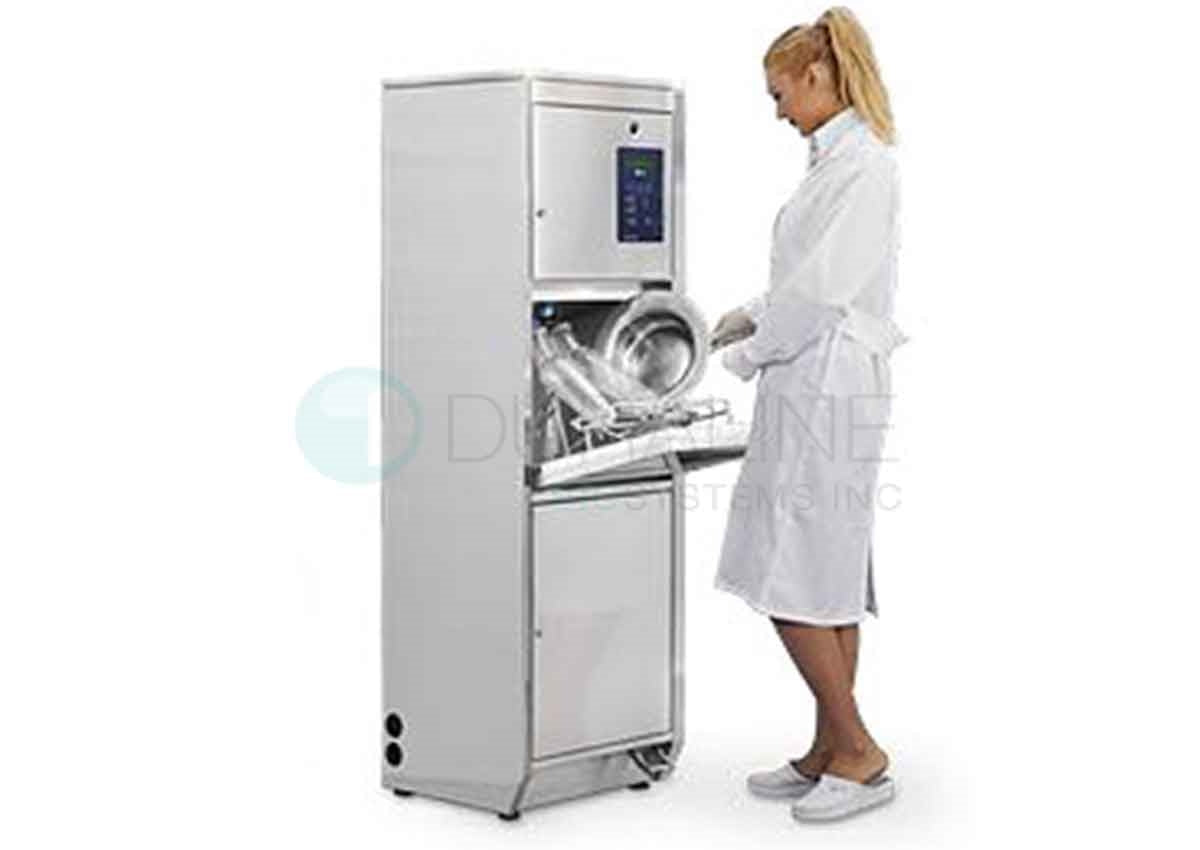Bedpan Washer Disinfector for re-usable bedpans and urinals by Steelco BP100 Series, Flusher disinfector