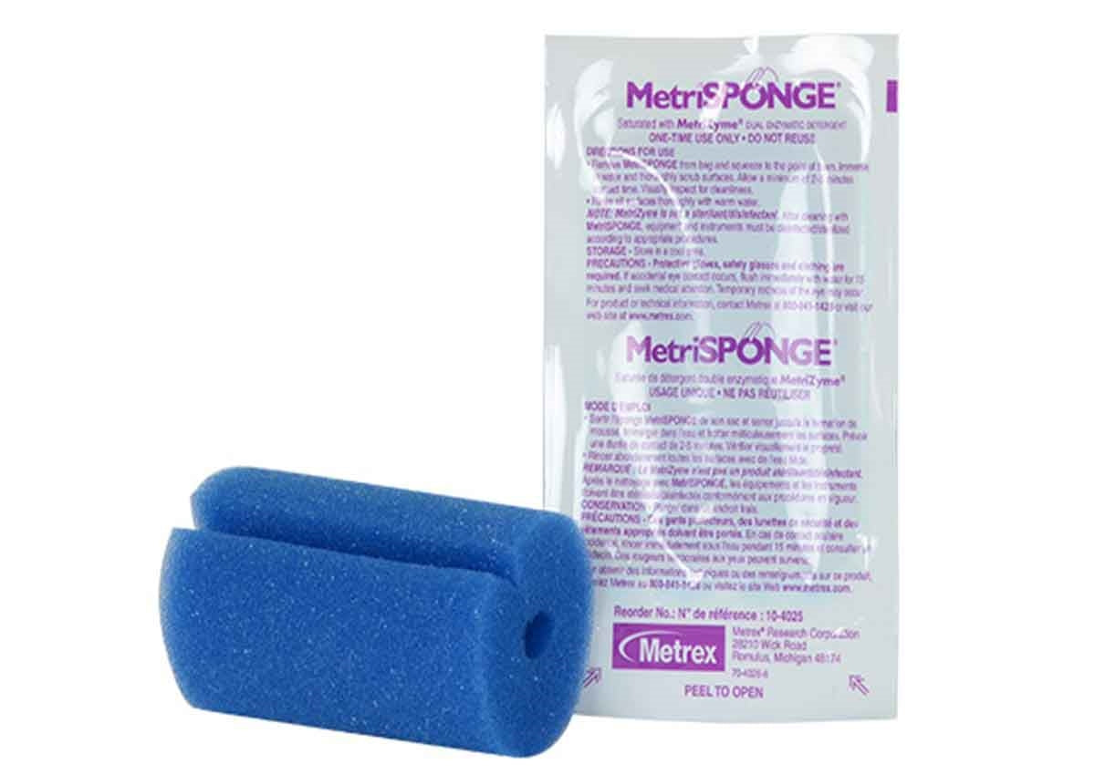 Metrex MetriSponge Dual Enzymatic Detergent Sponge for instrument cleaning, Metrex 10-4025, 25 cylindrical sponges per box, 4 boxes per case