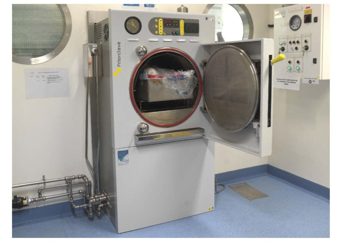 New Priorclave Pass-Through Autoclaves
